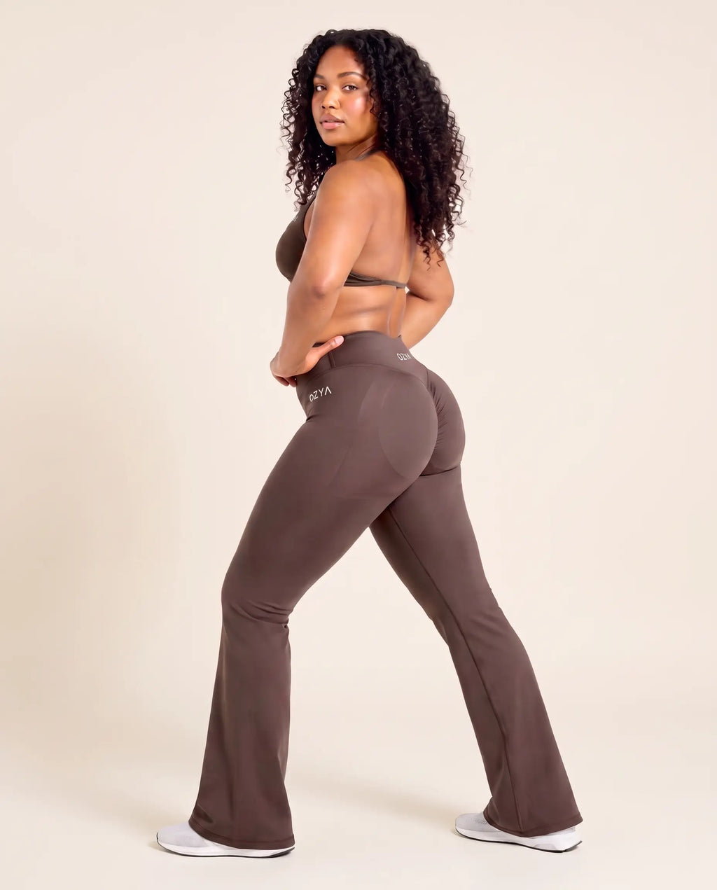 Adapt seamless flared legging